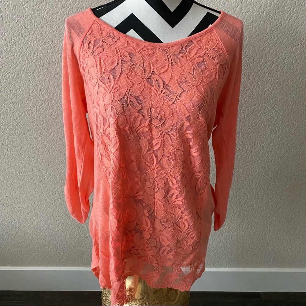 Cupio || pink lace tunic in style Juliet Blus